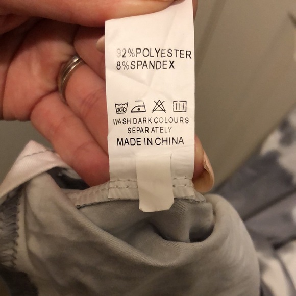 Adele B size L tye-dyed dress - Picture 4 of 4